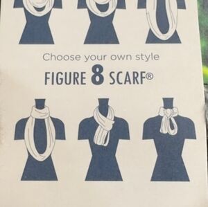 Bass Infinity or Figure 8 scarf NWT